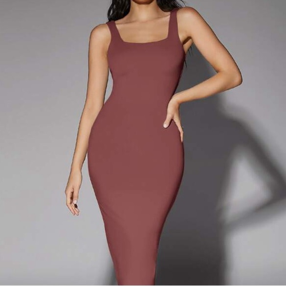 Elegant Sleeveless Bodycon Dress - Mauve